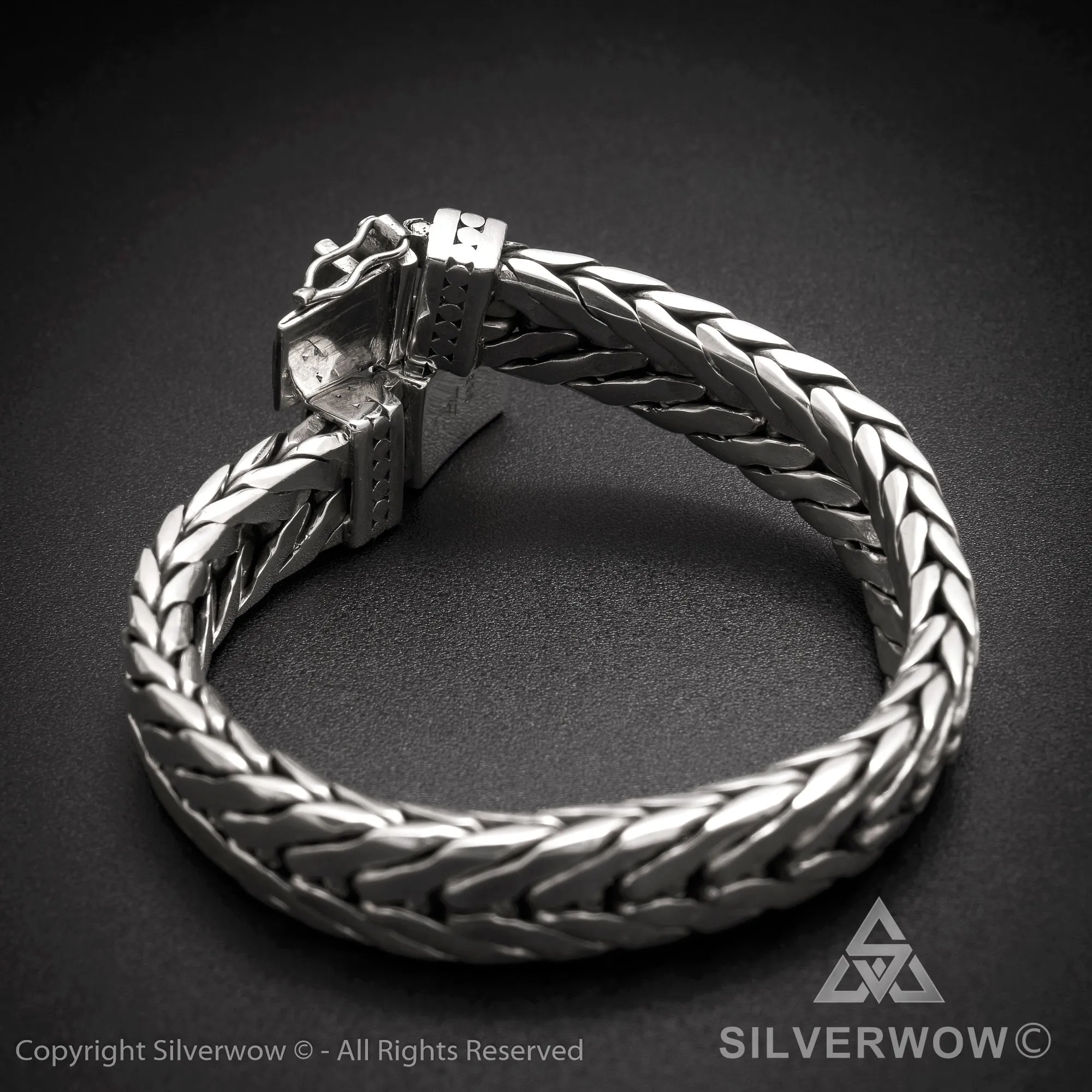 11mm Chevron Bracelet