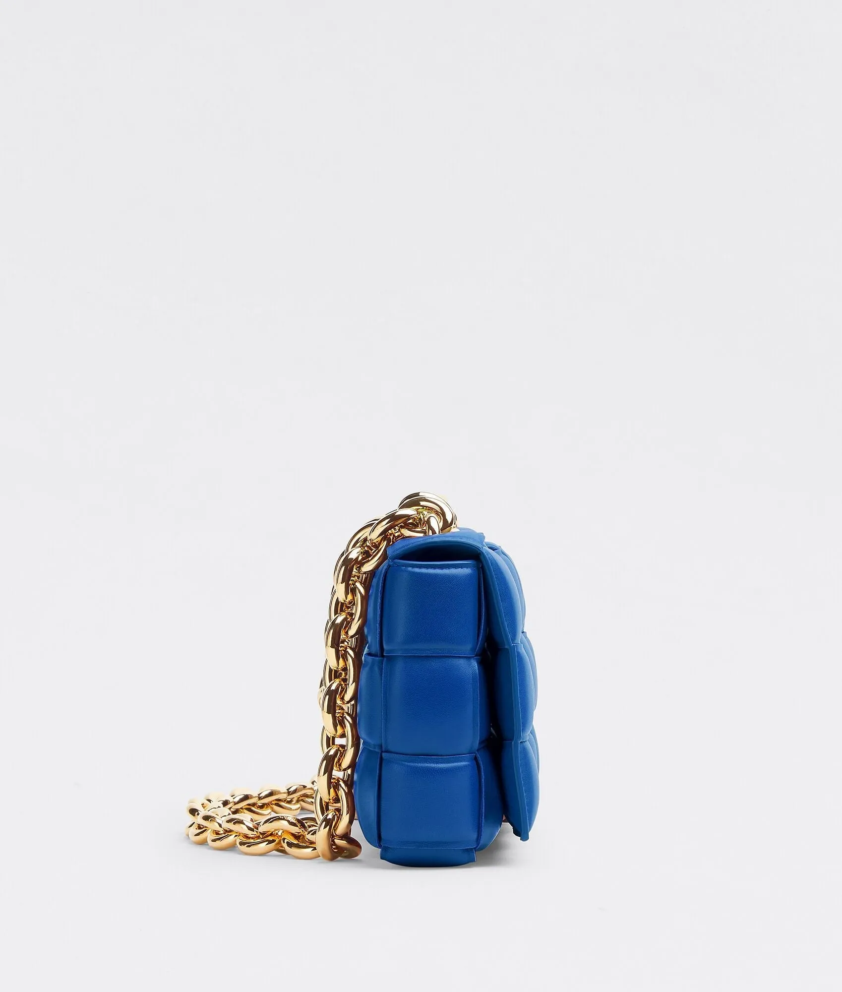 BOTTEGA VENETA CHAIN CASSETTE SHOULDER BAG