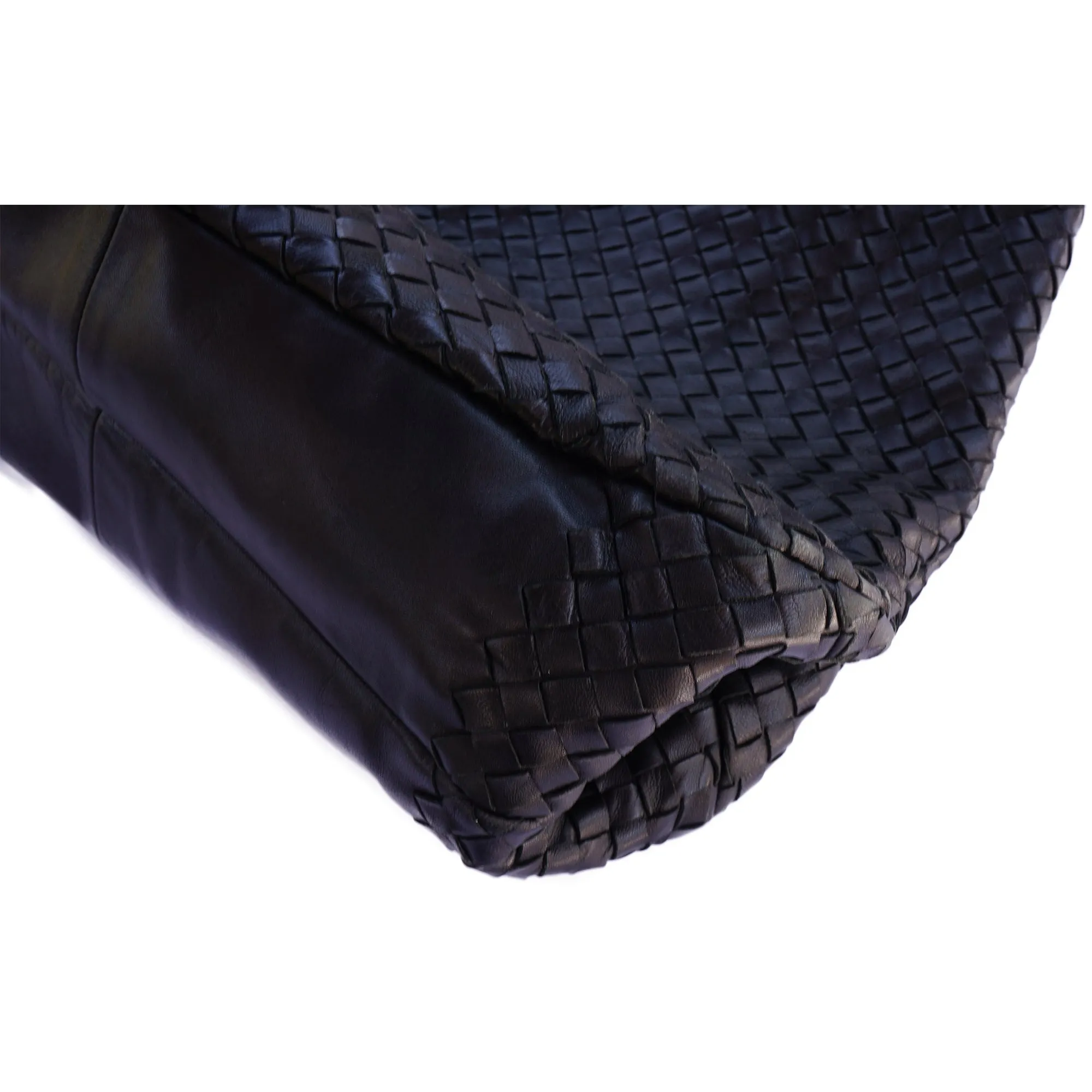 BOTTEGA VENETA INTRECCIATO BLACK HOBO BAG