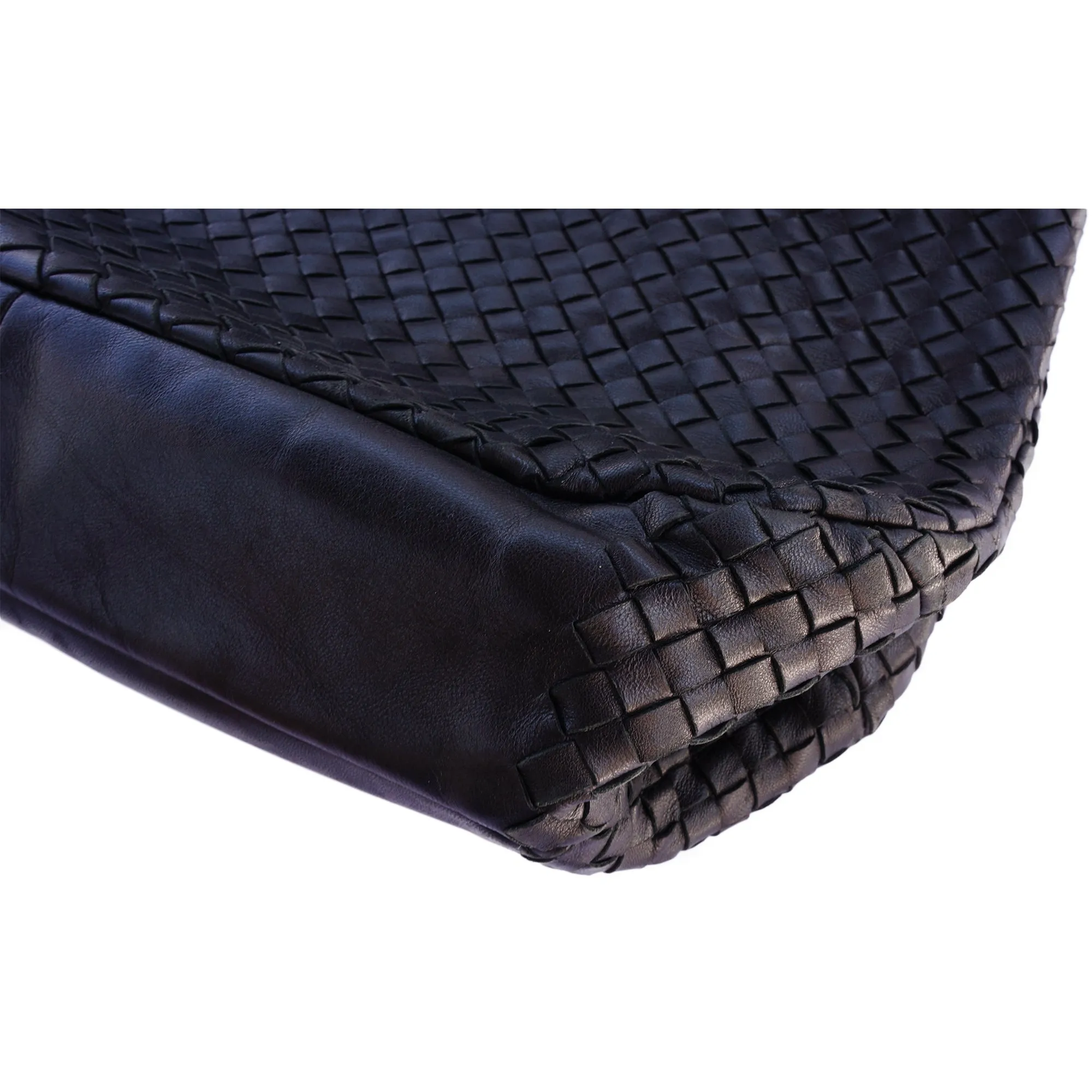 BOTTEGA VENETA INTRECCIATO BLACK HOBO BAG