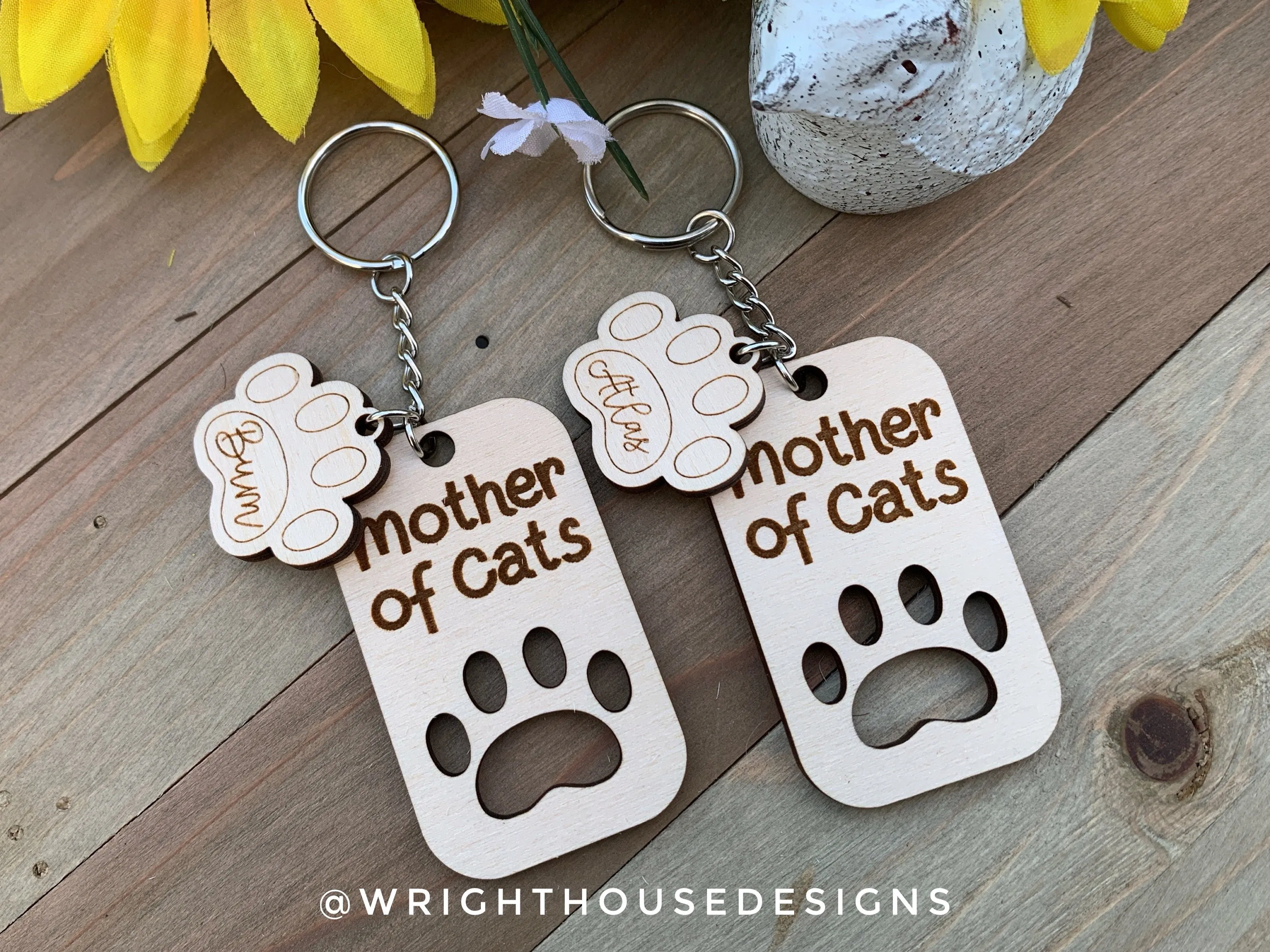 Cat and Dog Paw Keychains For Valentine's Day - Gift For Pet Lovers - Mom, Dad, Auntie, Uncle - Digital SVG Cut Files For Glowforge Lasers