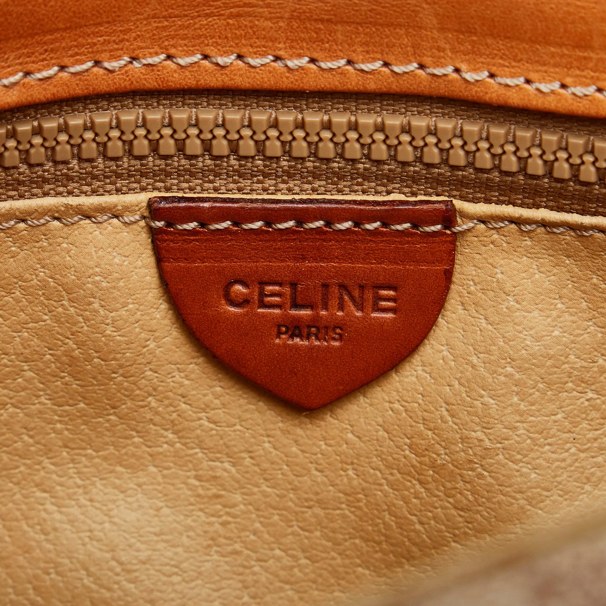 Celine Macadam Crossbody Bag (SHG-caletu)