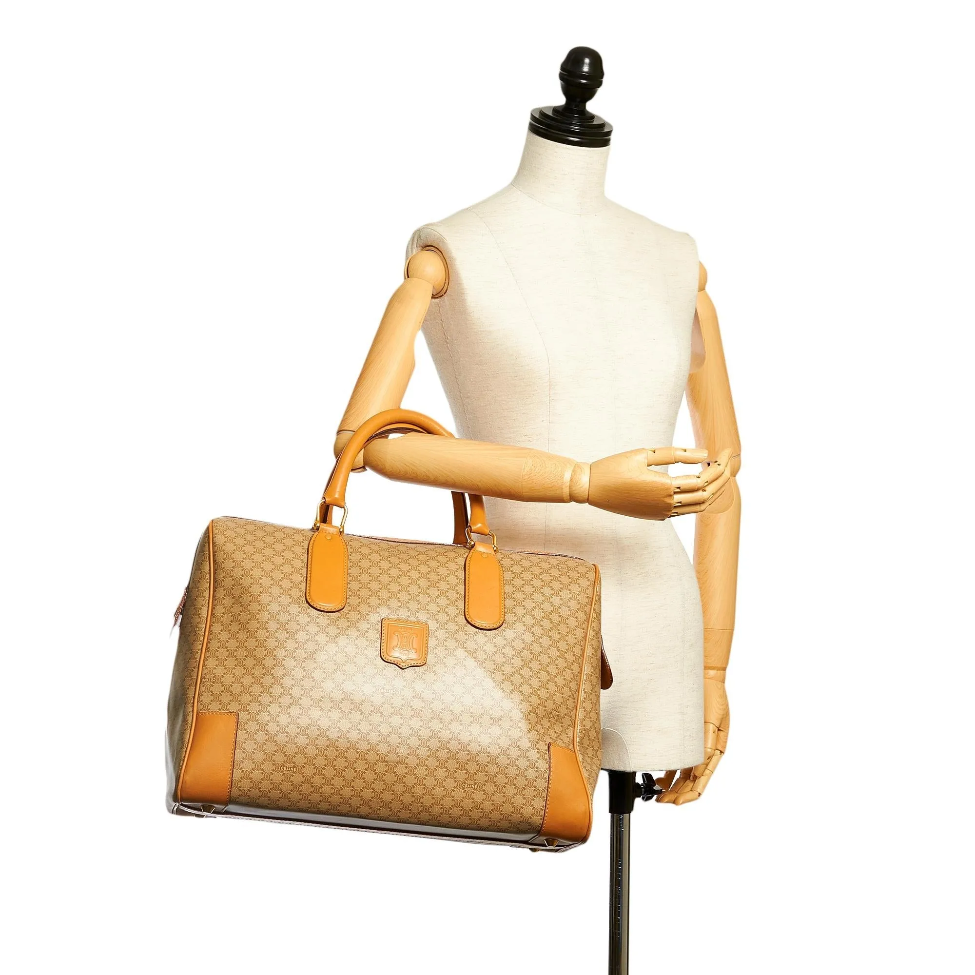 Celine Macadam Handbag (SHG-36205)