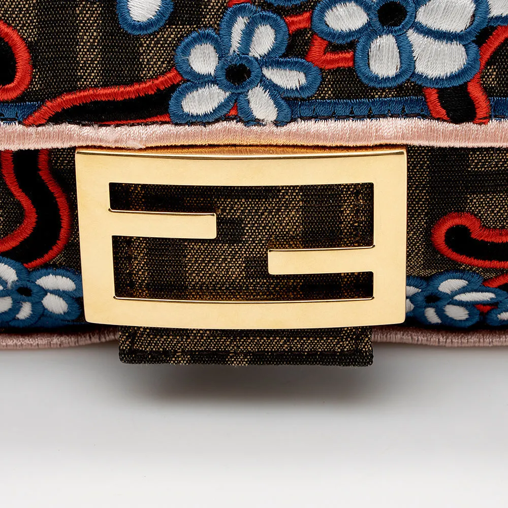 Fendi Embroidered Karligraphy Baguette Shoulder Bag (SHF-16593)