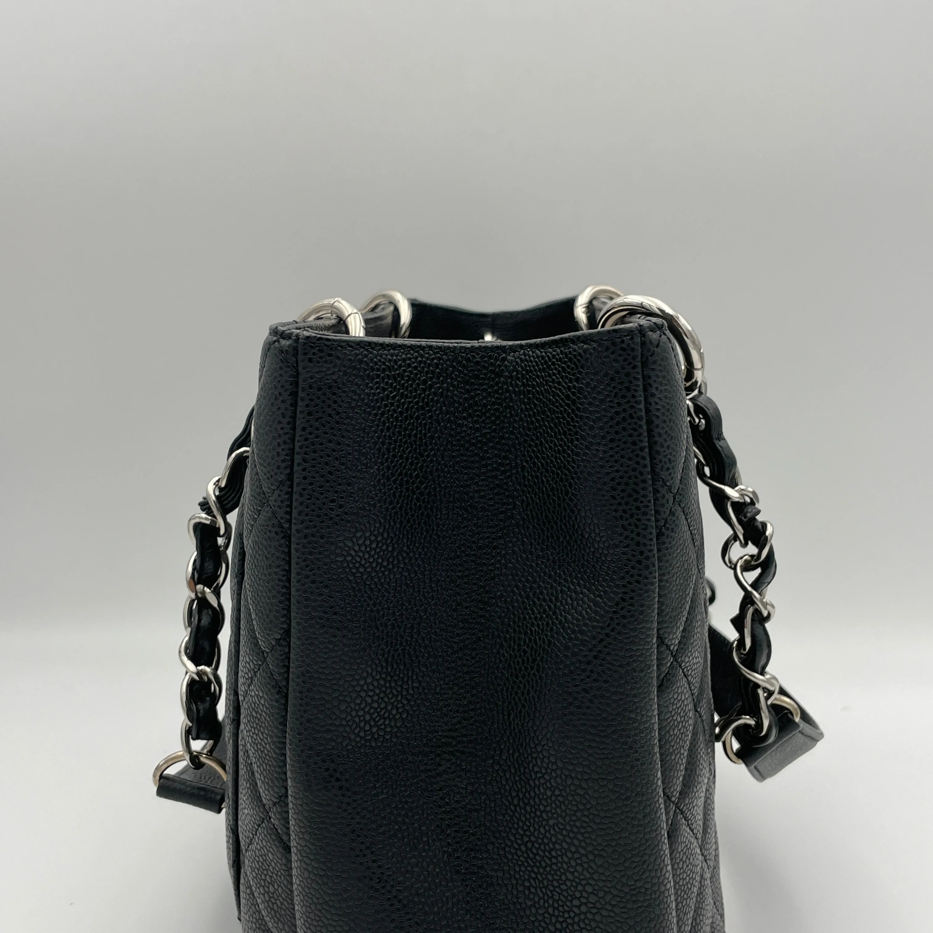 GST Grand Shopping Black Tote Bag in Caviar Leather, Silver hardware