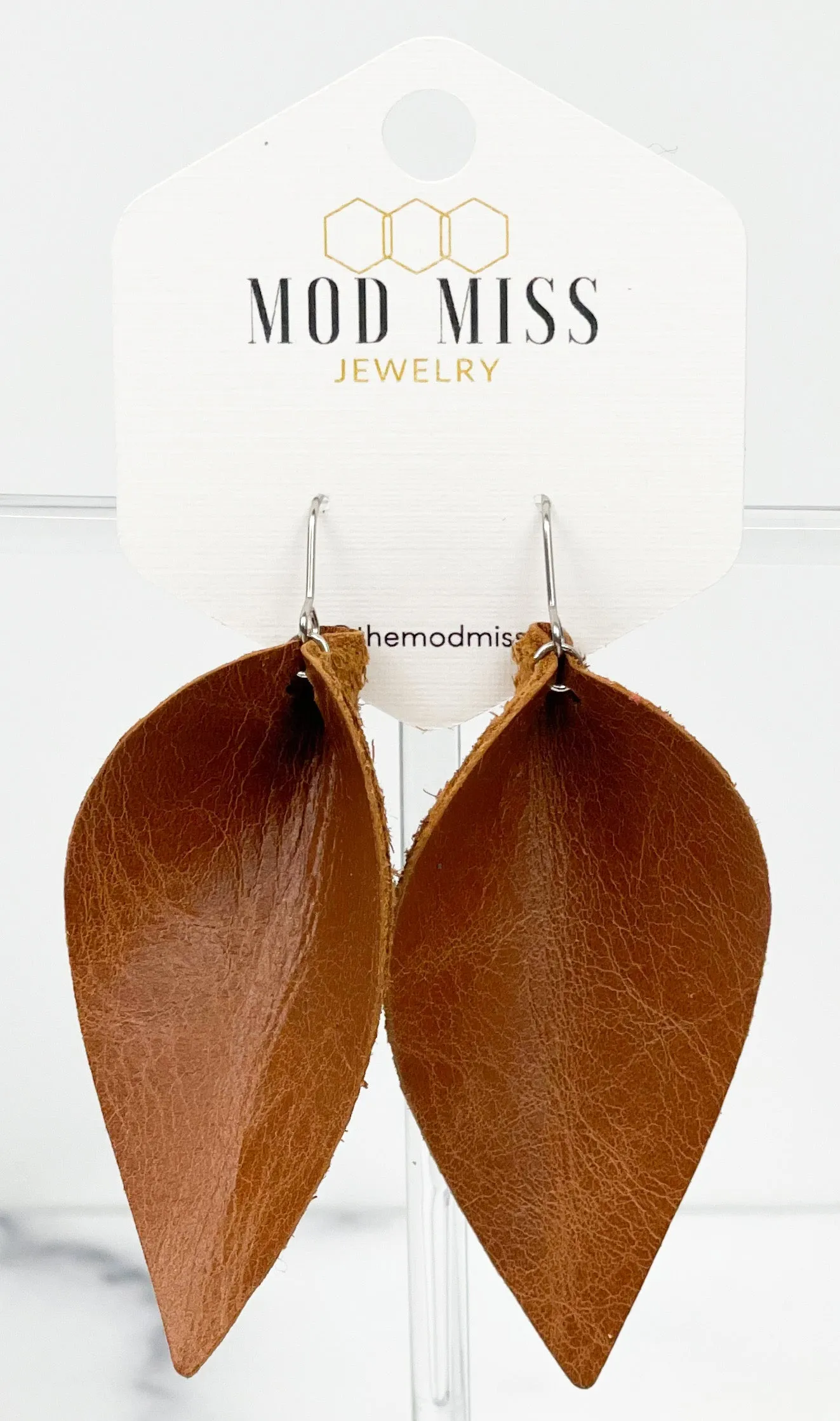 Leather Petal Earring "Worn Brown"