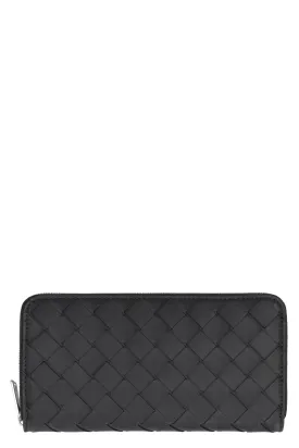 Men's Intrecciato Wallet in Black | 749427VCPQ4 Color 8803