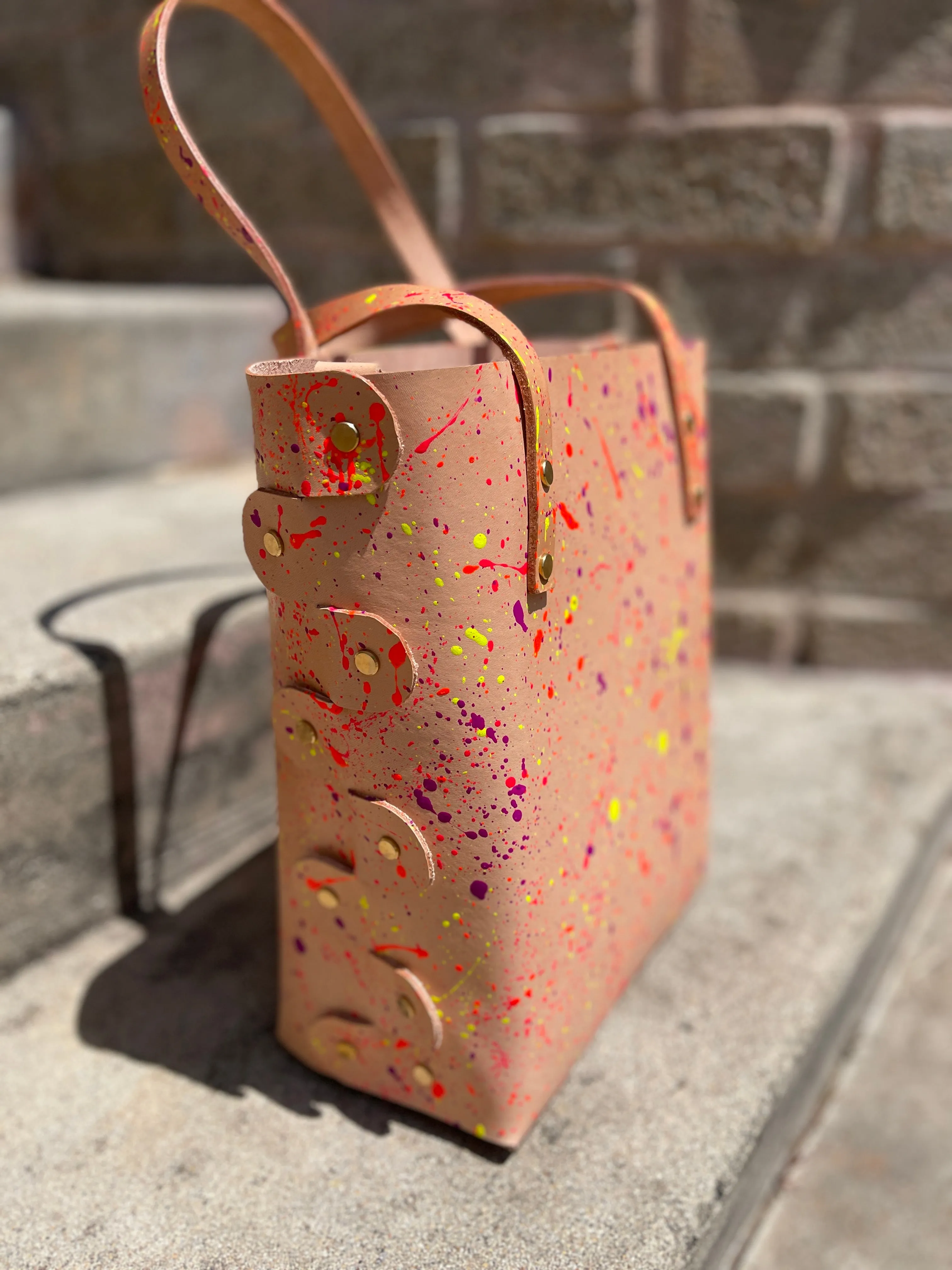 Neon Splatter Veg Tan Open Top Crossbody Tote