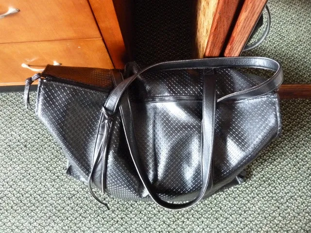 "No-Animal" Leather Huge Travel Bag