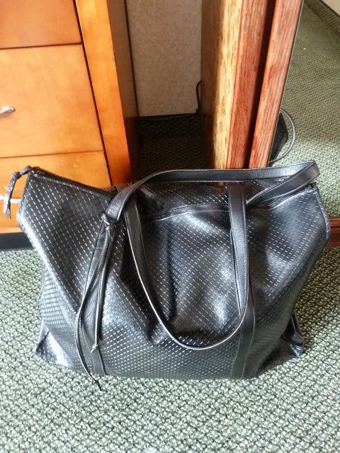 "No-Animal" Leather Huge Travel Bag